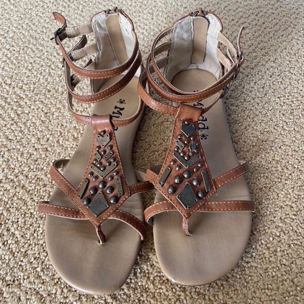 Mudd Brown Sandals